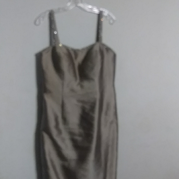 Gorgeous, taupe colored, formal two piece suit! - Picture 4 of 7